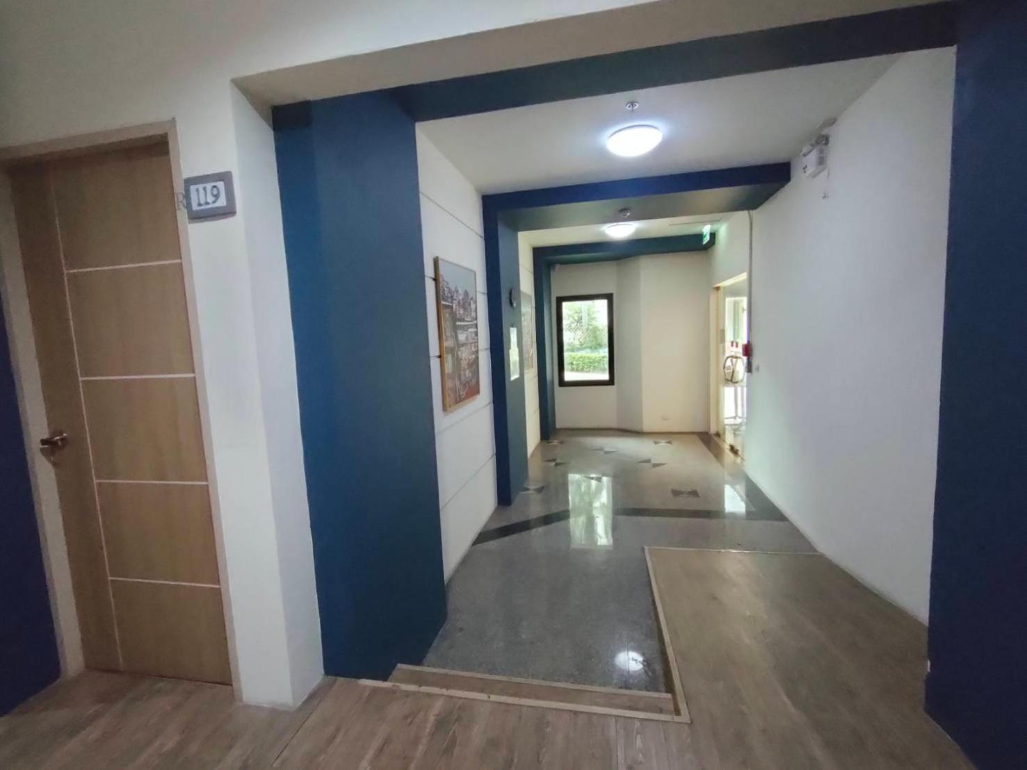 โกมลเรสซิเดนซ์ Hotel กรุงเทพมหานคร ภายนอก รูปภาพ